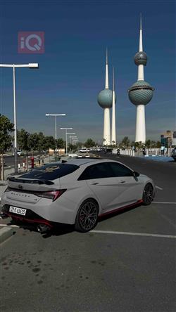 هیوندای ئەلەنترا